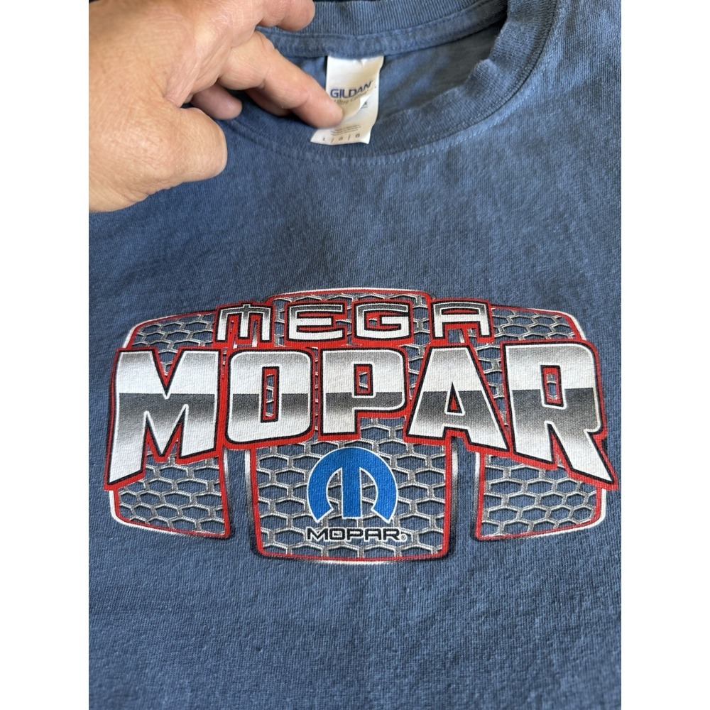 MEGA MOPAR Bandimere Speedway T Shirt Large